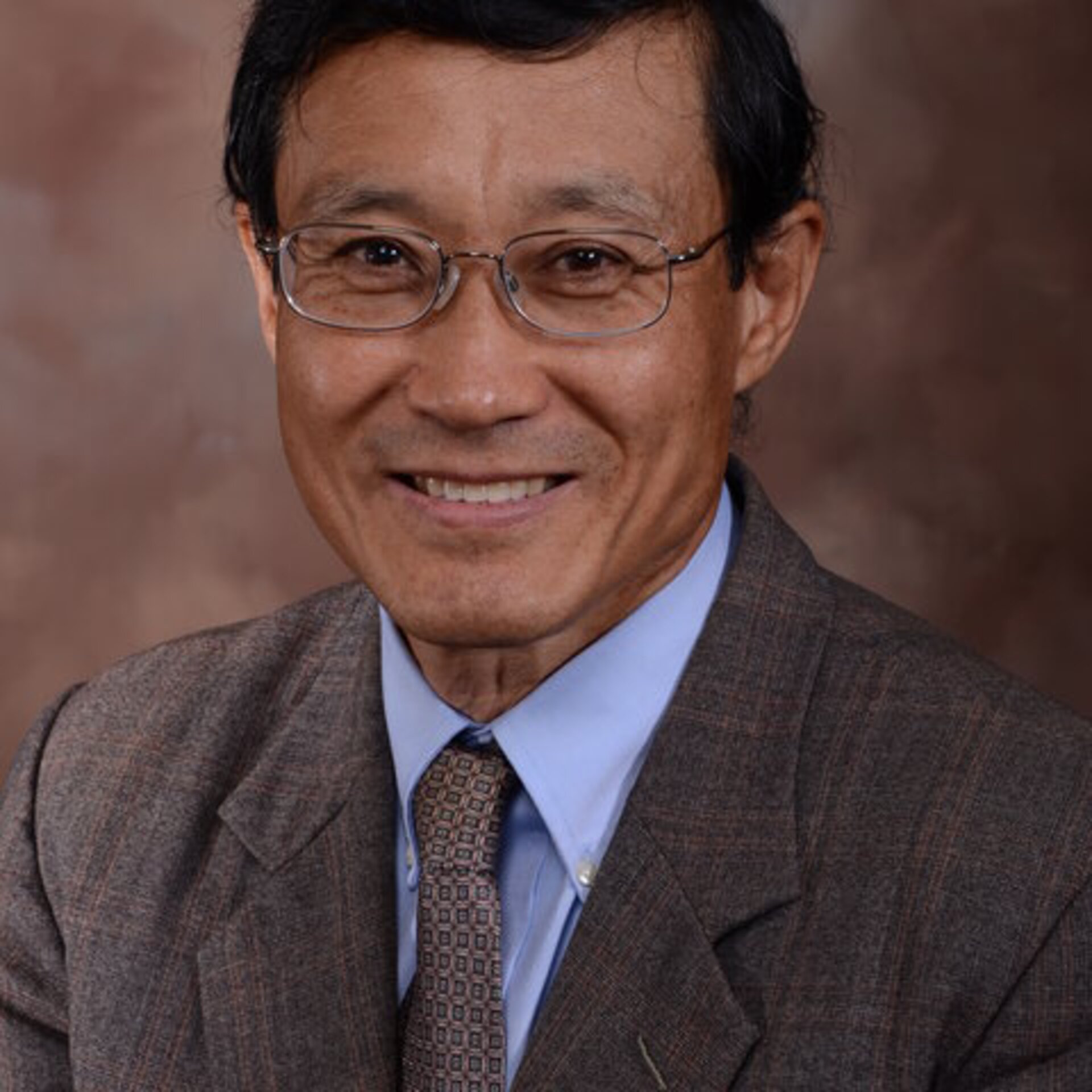 Steve (Qi) Hu profile photo.